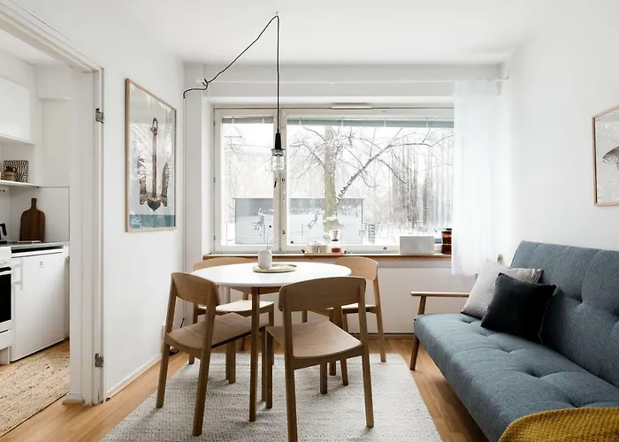 Central Design Studio Home